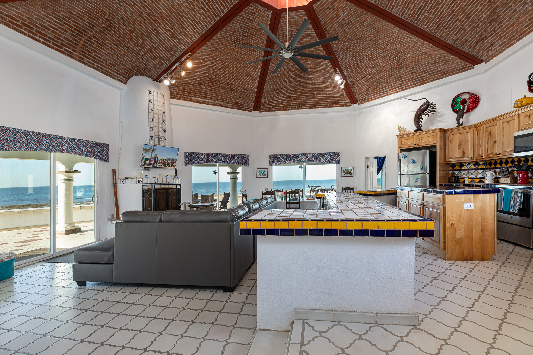 Sunset House living room and kitchen