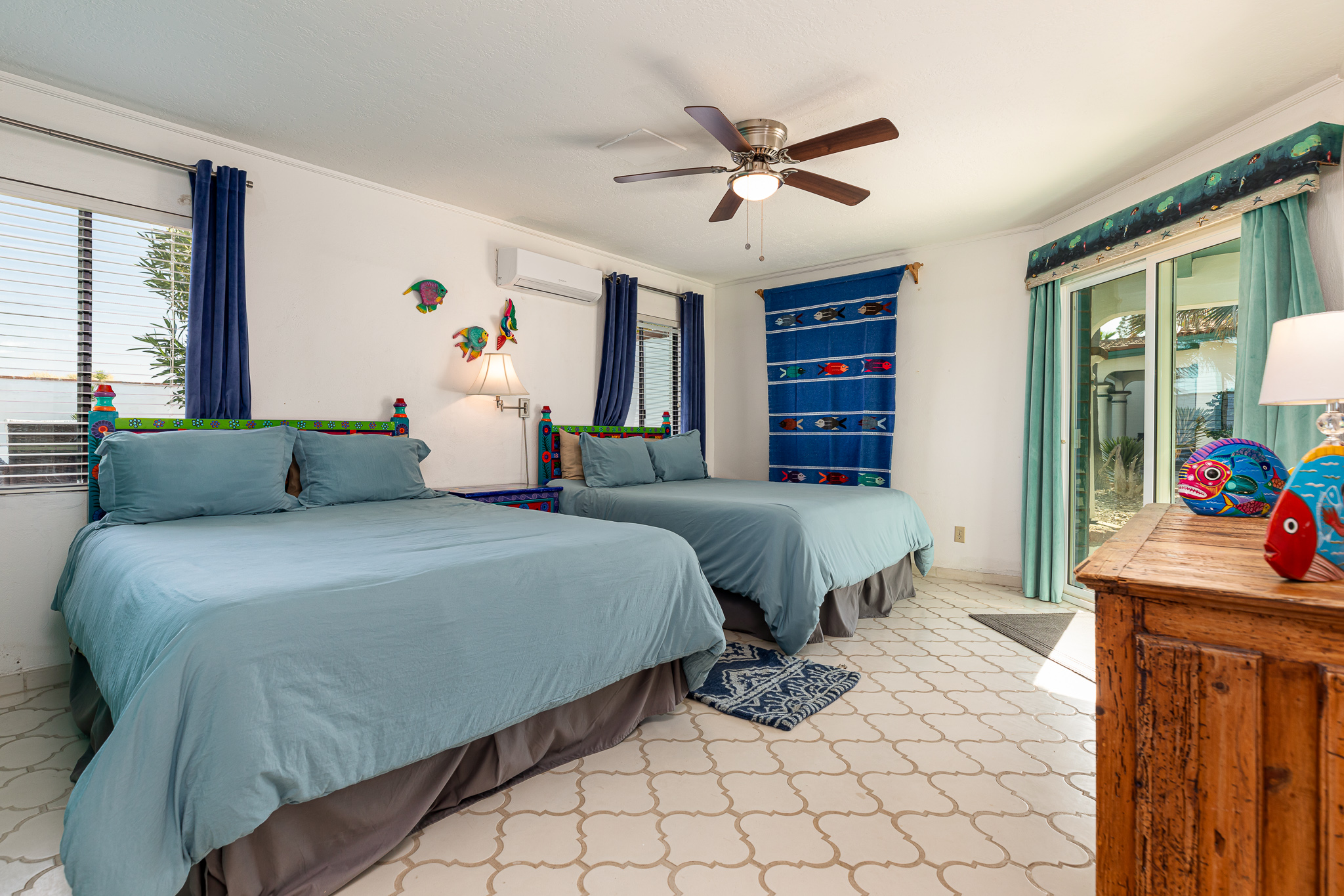 Sunset House Guest Bedroom (Two Double Beds) NO bathroom in the room