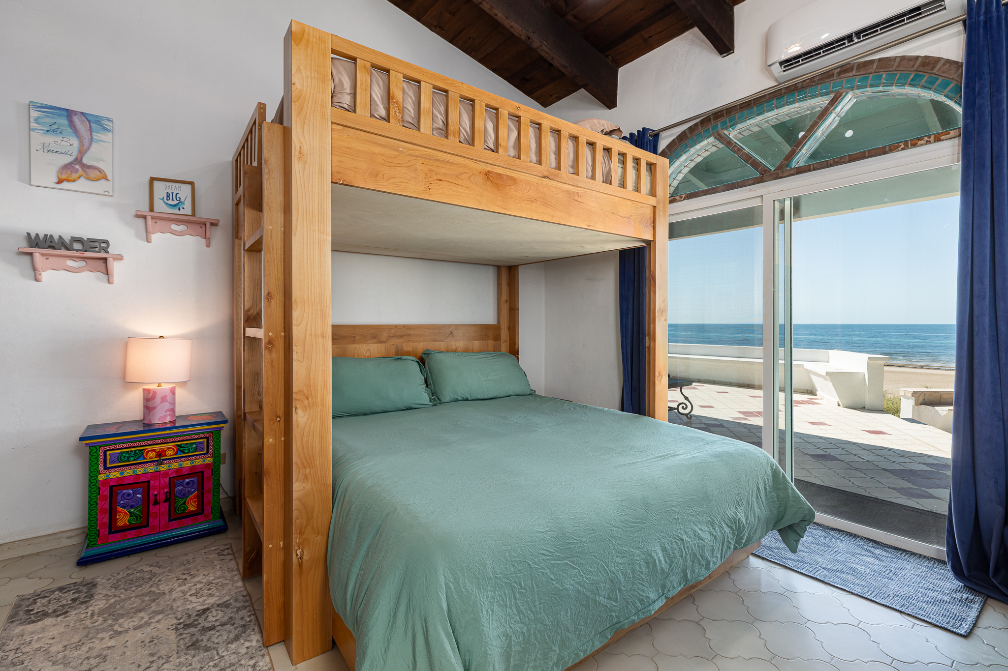 Sunrise House Guest Bunk Bedroom 1 (Queen - top and King - bottom)