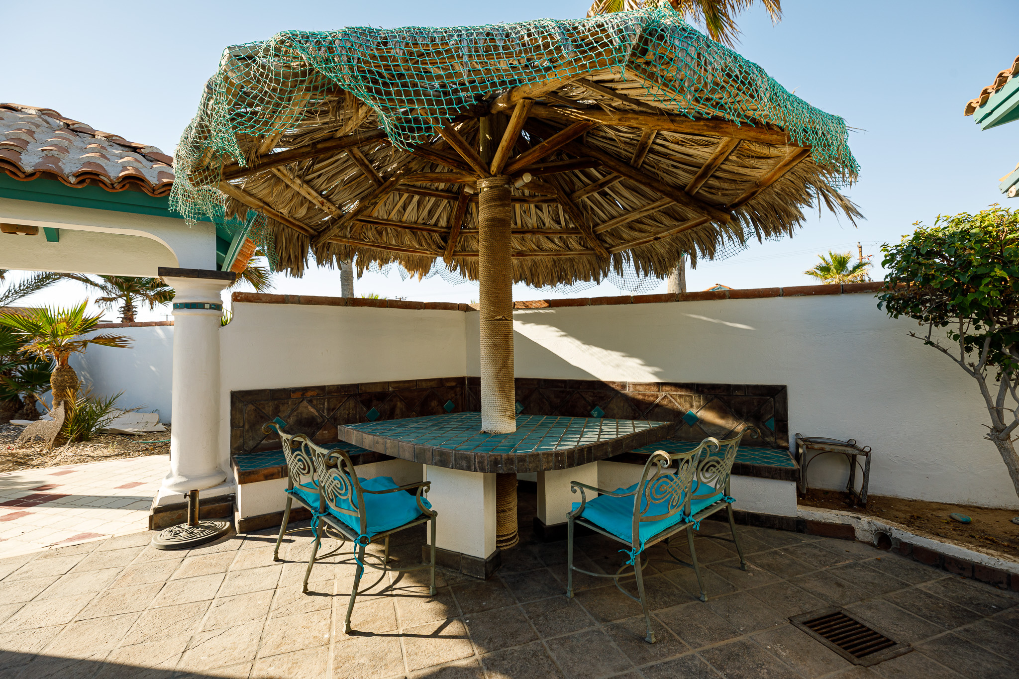 Grill/BBQ table in court yard and palapa outside Sunrise House